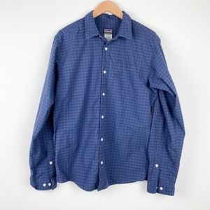 Patagonia Blue Plaid Long Sleeve Button Down Shirt